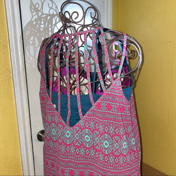 5/$25 Cecico Strappy Tank NWOT - Picture 4 of 10